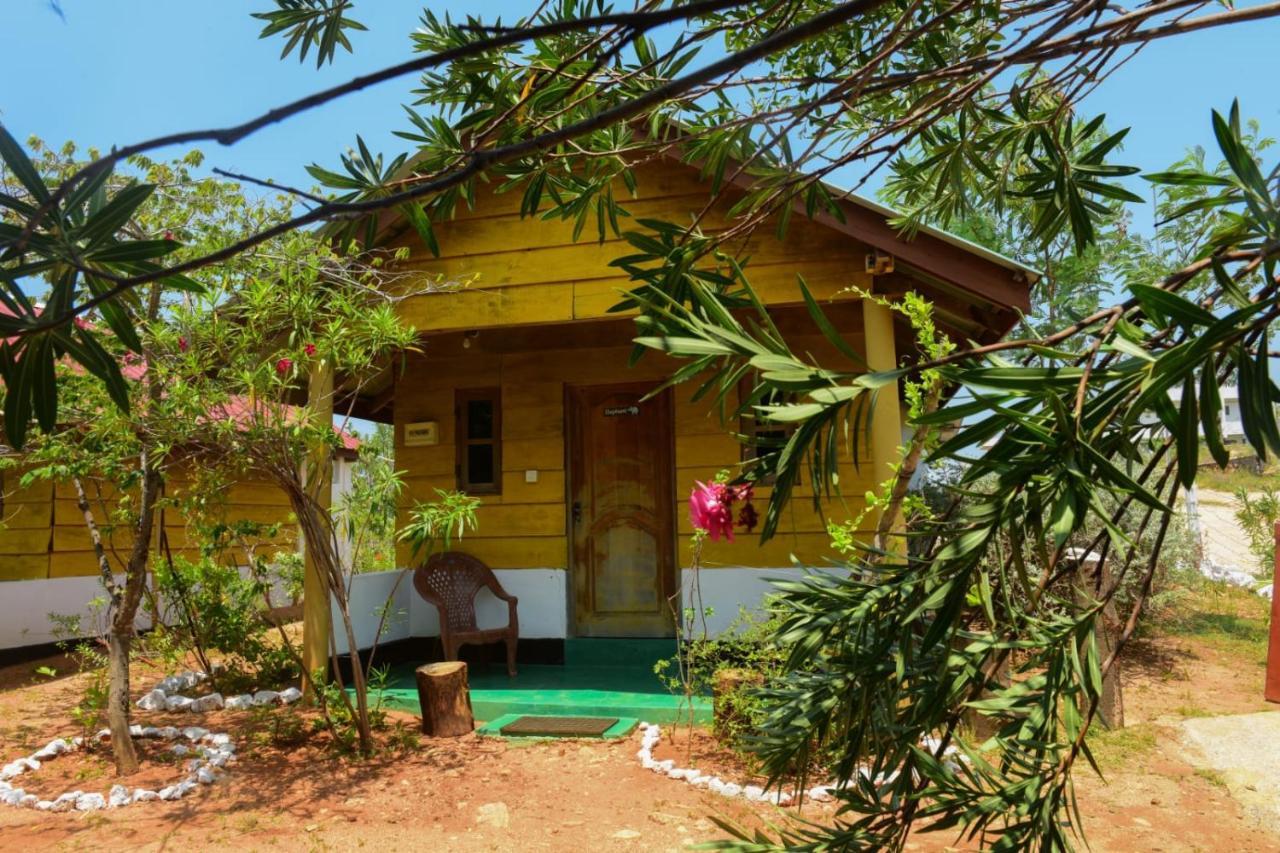 Sunntop Cabana Trincomalee Exterior photo